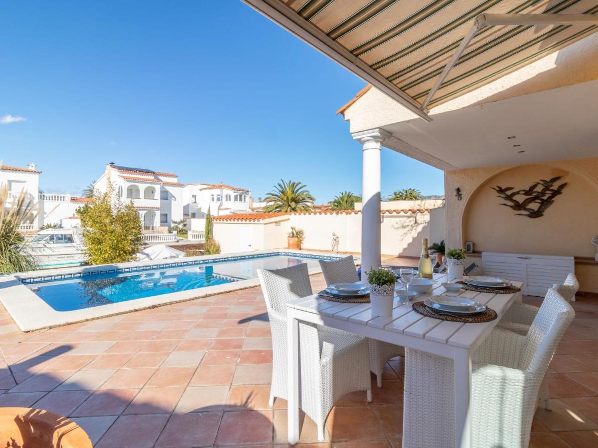 Holiday Home Bonica By Interhome Empuriabrava Dış mekan fotoğraf
