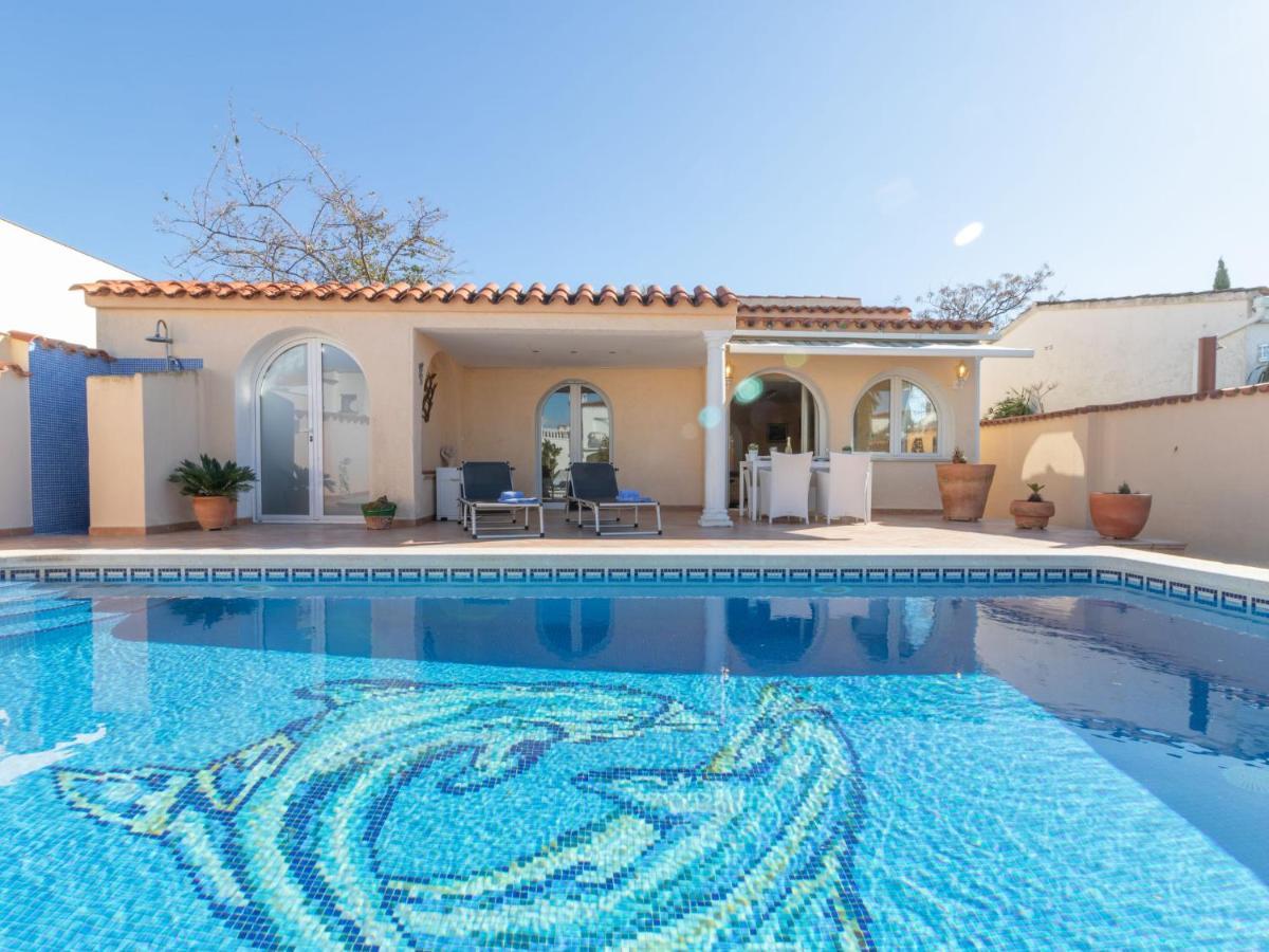 Holiday Home Bonica By Interhome Empuriabrava Dış mekan fotoğraf