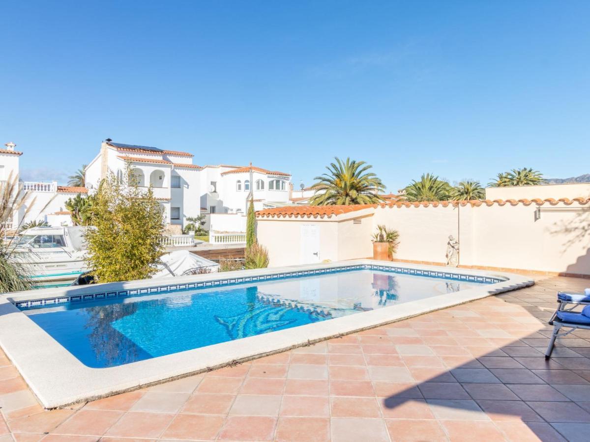 Holiday Home Bonica By Interhome Empuriabrava Dış mekan fotoğraf