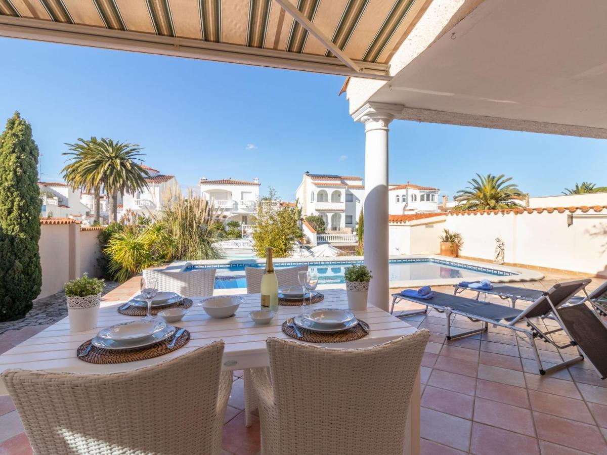 Holiday Home Bonica By Interhome Empuriabrava Dış mekan fotoğraf